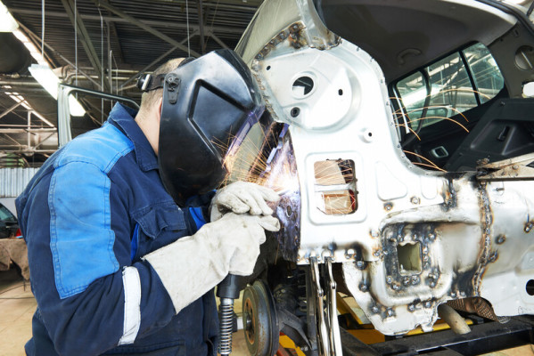 Profitable Tampa Bay Auto Body Shop