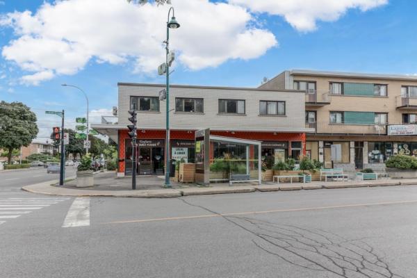 3,000 sqft Commercial Space on Jean-Talon E.
