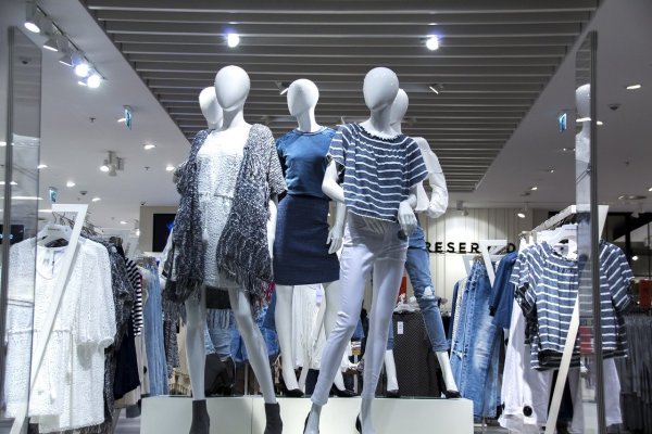 Boutique Women's Clothing Retailer Franchise