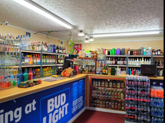 Liquor Store with Property in Cadwell, GA
