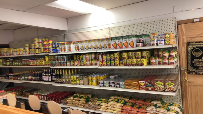 Food Market in a Very Good Neighborhood