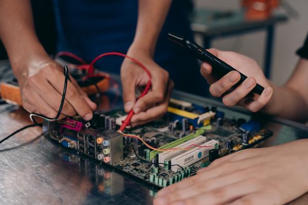 Electrical Shop for Municipalities with 20 Million