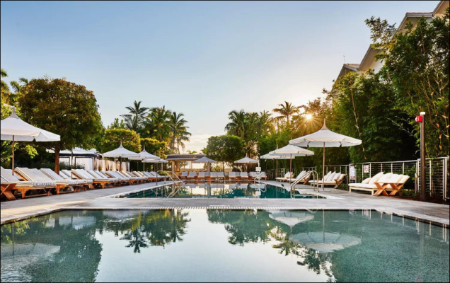 5 Star Luxurious Casino Hotel for Sale