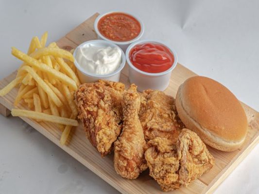 Chicken & Gyro Platters / $142K Cashflow