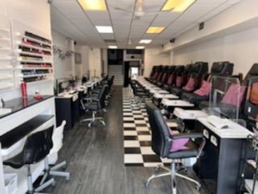 Fabulous Nail Salon for Sale in NY