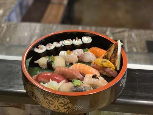 Asian Cuisine Restaurant - Outstanding Reputation
