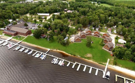 Renowned MN Resort For Sale | 15.94% Cap Rate