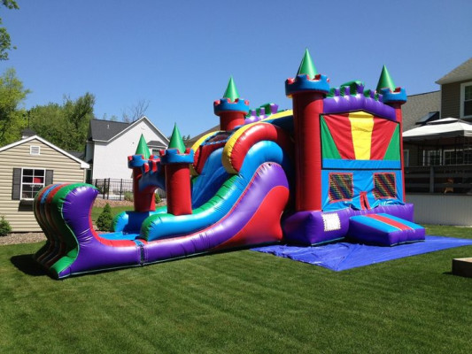 Inflatables Rental w/Supply of Bounce Houses