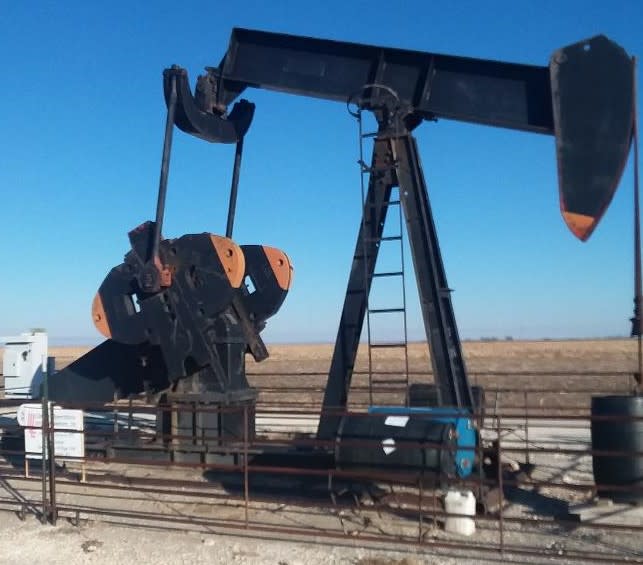 27 Oil Leases In Arbuckle Zone 4,300 Acres