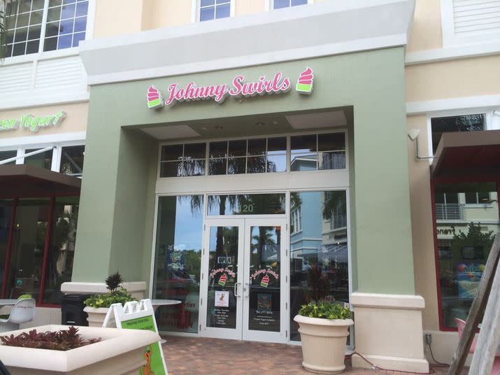 For Sale Gelato Dessert Lux Shop Jupiter, Fl