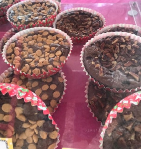 Mobile Bakery with Lots of Event Sales