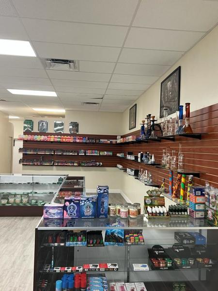 For Sale: Smoke shop | Ocala, FL For Sale: Smoke shop | Ocala, FL