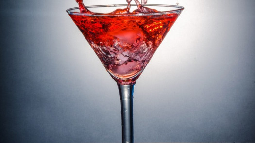 Upscale Cocktail Lounge & Restaurant w/Real Estate