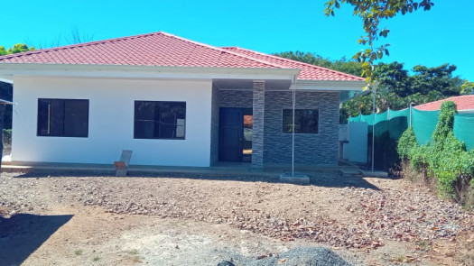 3 Bedroom, 2 Bathroom Villa In Tambor, Costa Rica