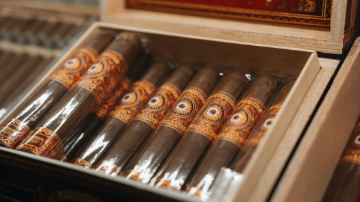 Smoke Shop & C-Store for Sale in New York