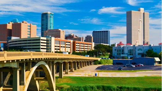 Oral Surgery Clinic in High-End Suburb of DFW