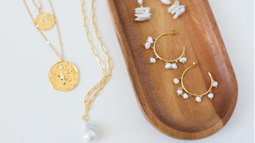 Fashion Jewelry Designer, Manufacturer & Dist.