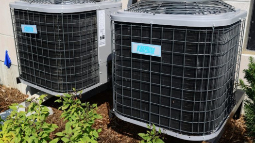 Est. & Consistent Eastern Iowa HVAC Service Contr.