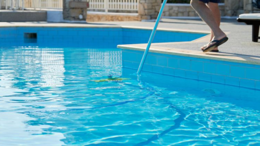 Turnkey Pool Service with Recurring Revenue