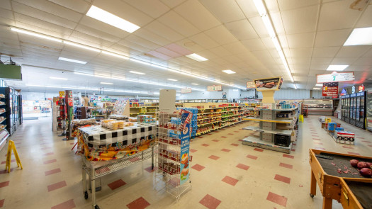 Recently Shutdown Grocery Store with Property