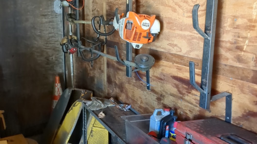 Est. Lawn, Pesticides & Landscape Business