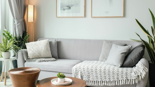 50 Y/O Highly Profitable Custom Picture Framing