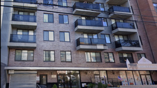 A Great investment of Mixed Use Building For Sale