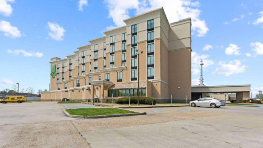 Stunning Hotel For Sale in Baton Rouge, Louisiana