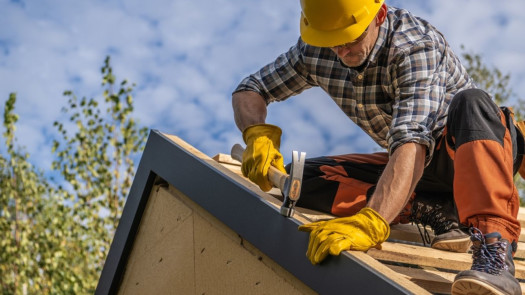 Roofing, Siding and Gutter Contractor in Central North Dakota