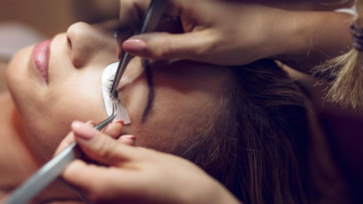 Lash Franchise – Open, Operating, & Revenue Genera