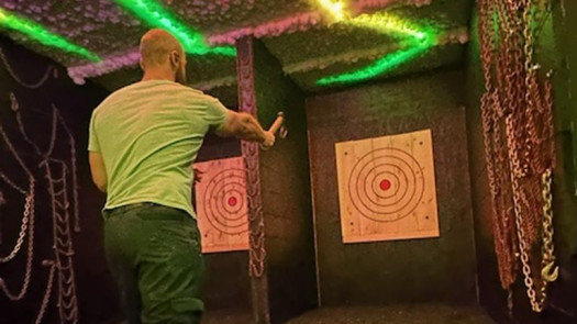 Axe Throwing Entertainment Venue