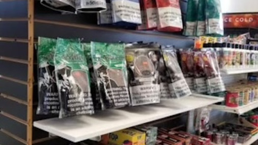 Prime Location Convenience Store in LA