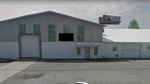 Valuable Commercial Warehouse with Equipment