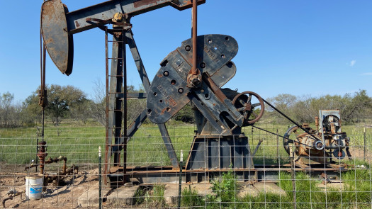 Gas Well With 300,000 Mcf Behind The Casing