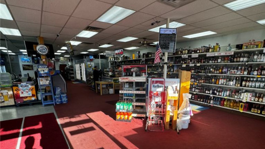 Owner Operator Liquor Store For Sale