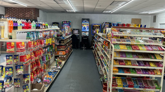 C-Store with Property in Forest Park, GA