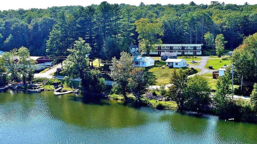 Mixed Use Lakefront Motel & Restaurant/Bar