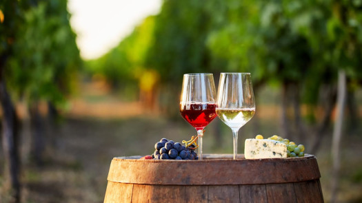 Independently Owned & Operated Farm Winery, Tasting Room