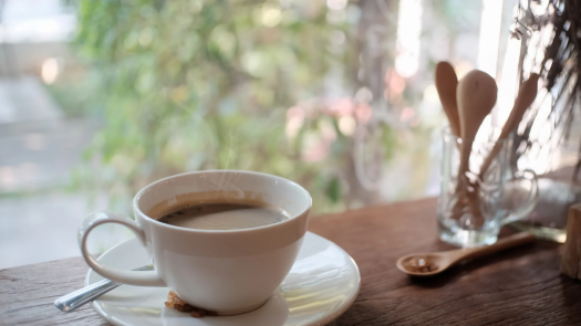 Charming Cafe in Busy Area