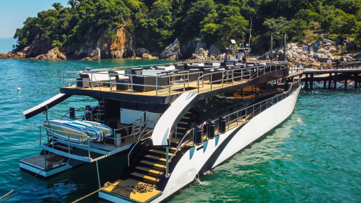 Luxury Boat Tour Business In Puerto Vallarta