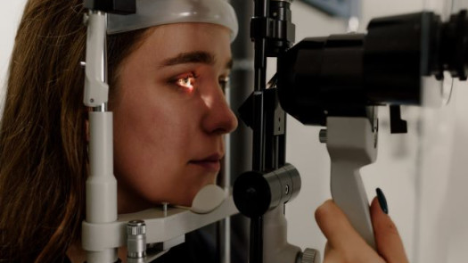 Ophthalmologist Practice Since 1990 for Sale