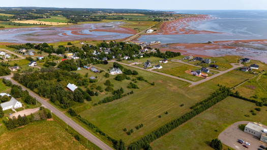 Acreage and Commercial Victoria by the Sea PEI