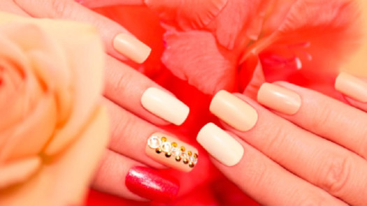 Gorgeous, Modern Nail Salon In Prime West Valley