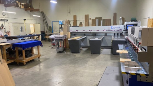 Custom Plastic Manufacturing and Distribution