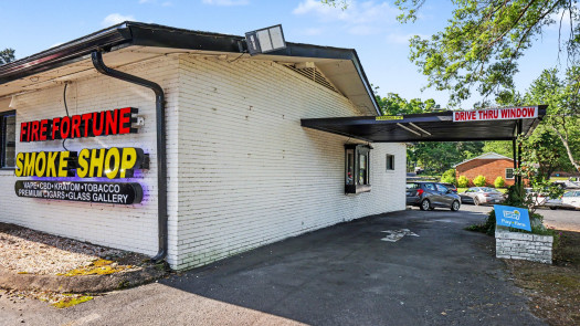Smoke Shop in NC - Inventory + Equipment Included