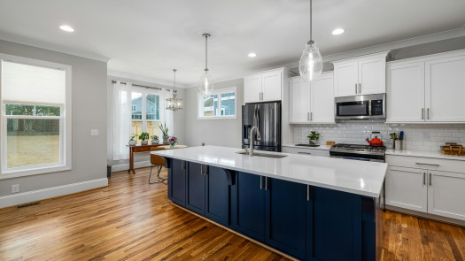 Price Reduced - Flooring Store In Prime Location