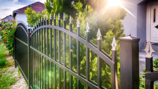 Booming, Profitable Top Rail Fence Business