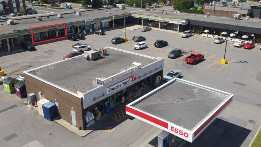 St-Jean - 1,200 sq ft commercial space for rent