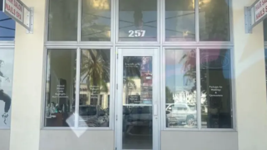 Luxury Beauty Salon for Sale – Prime Location