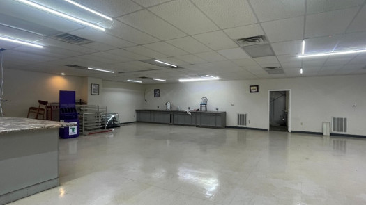 Shutdown C-store with Property near Palmer,TN